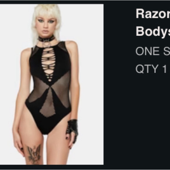 Set of two bodysuits - Picture 6 of 6